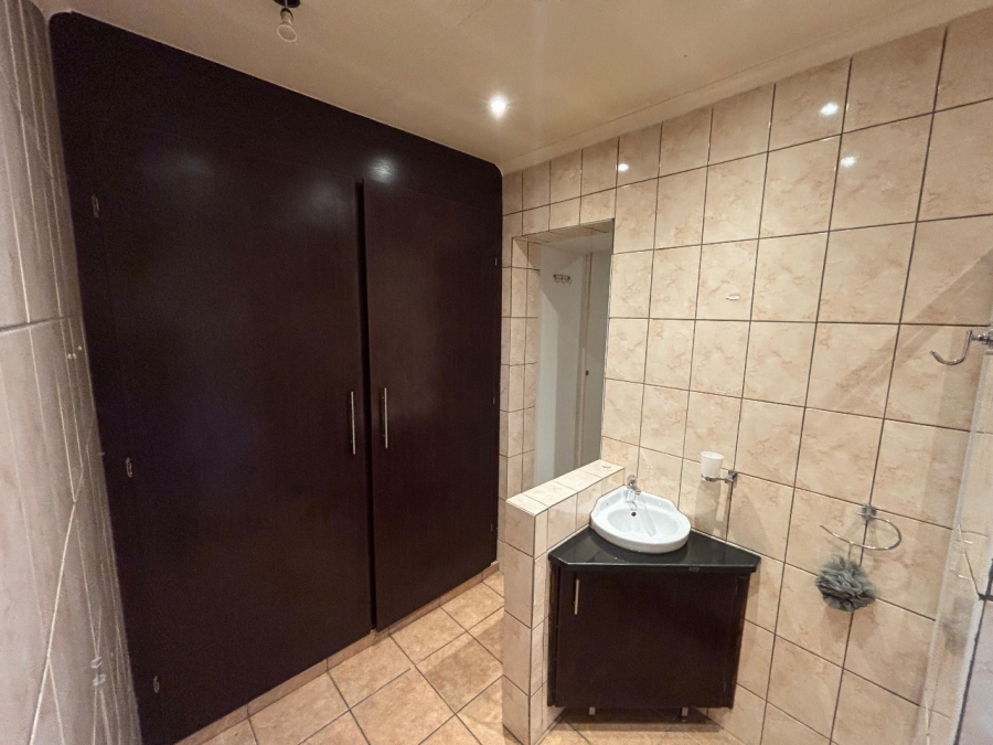 3 Bedroom Property for Sale in Oos Einde North West